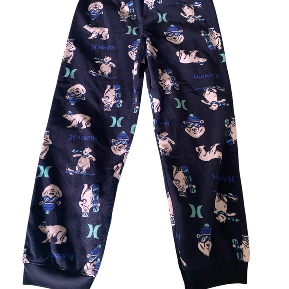 Hurley Other - Hurley Black and Cream Pajama Bottoms Relaxed Fit